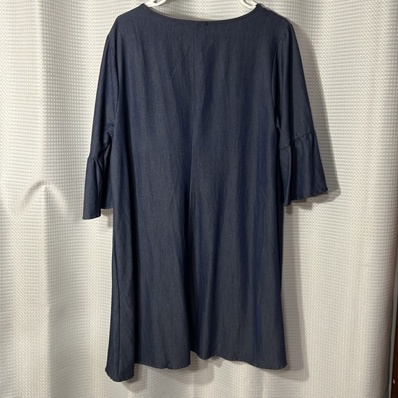 NAÏF Women’s Mid 3/4 length Bell Sleeve Mid Dress size 1X - Picture 3 of 10